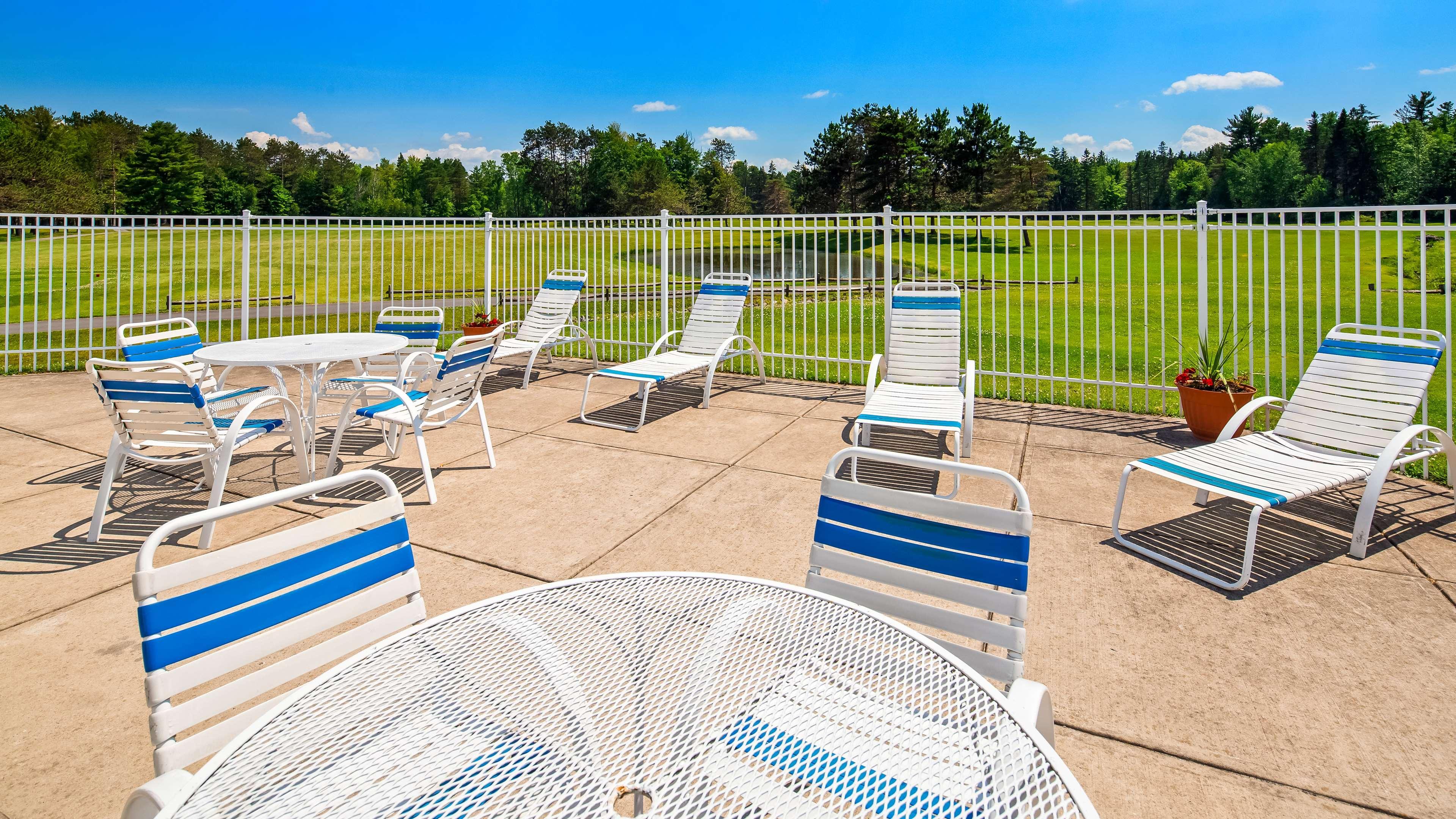 Best Western University Inn Кантон Экстерьер фото