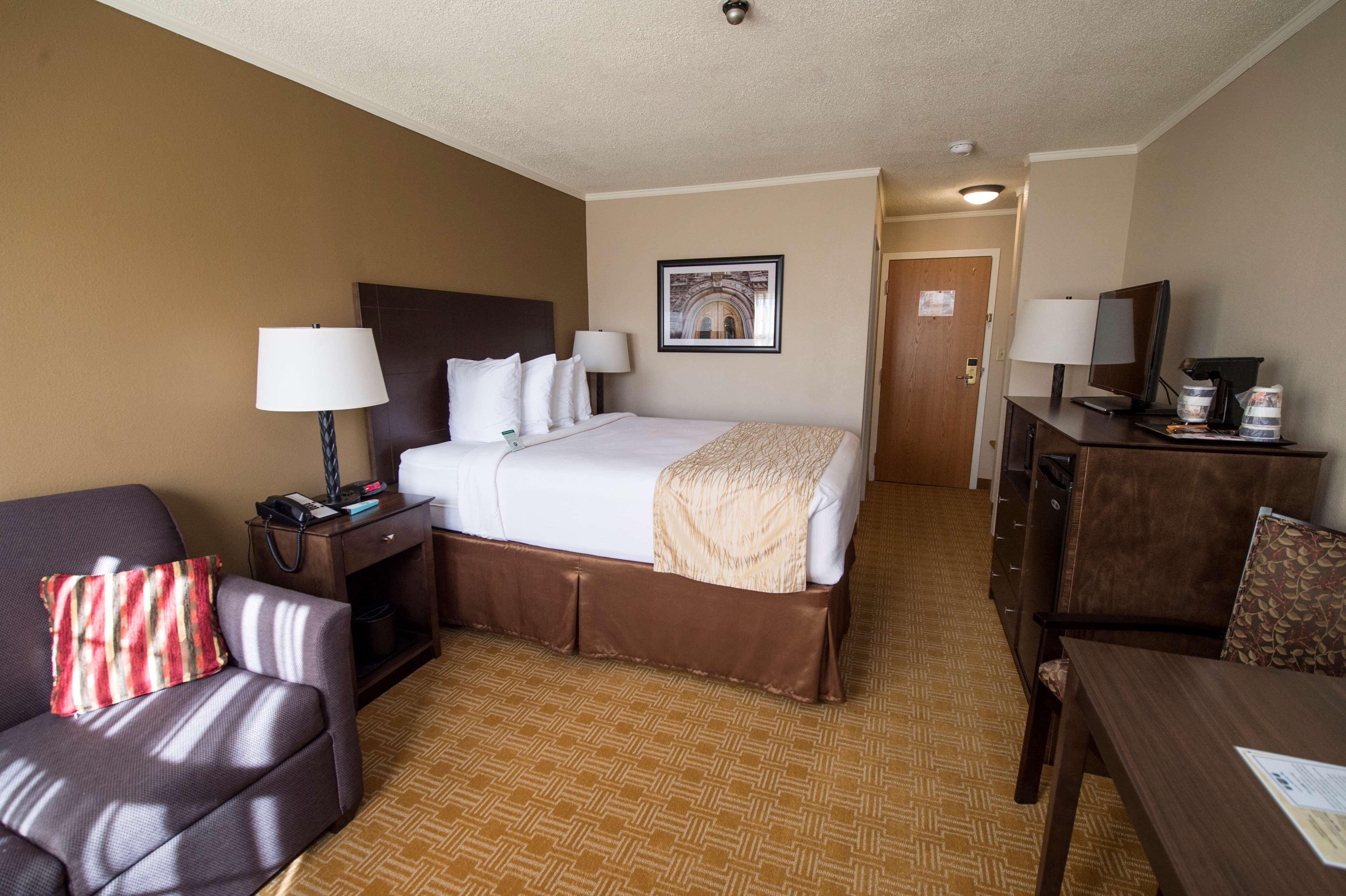 Best Western University Inn Кантон Экстерьер фото