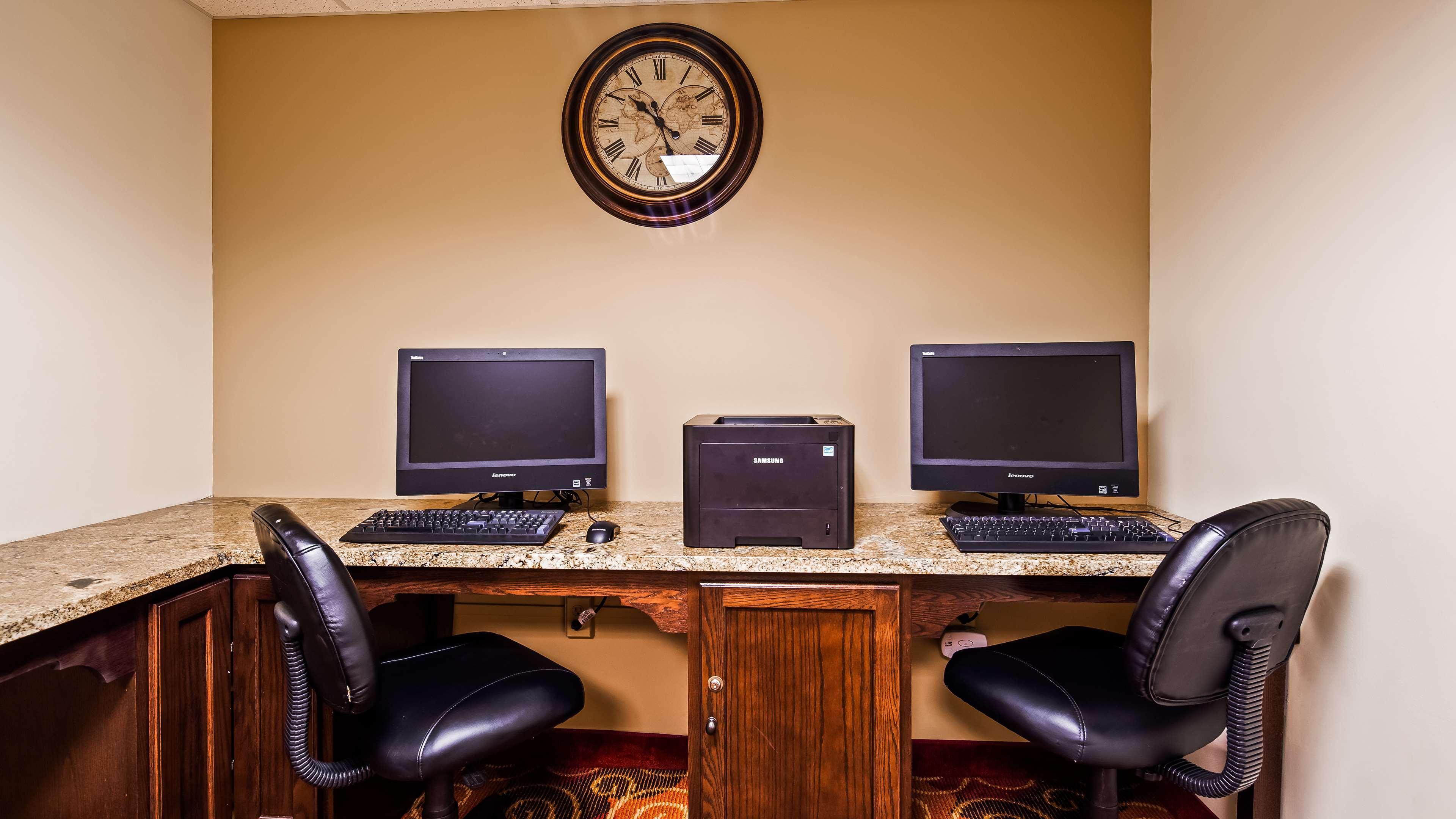 Best Western University Inn Кантон Экстерьер фото